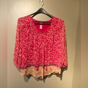 St John Bay Women Size XL floral red Top